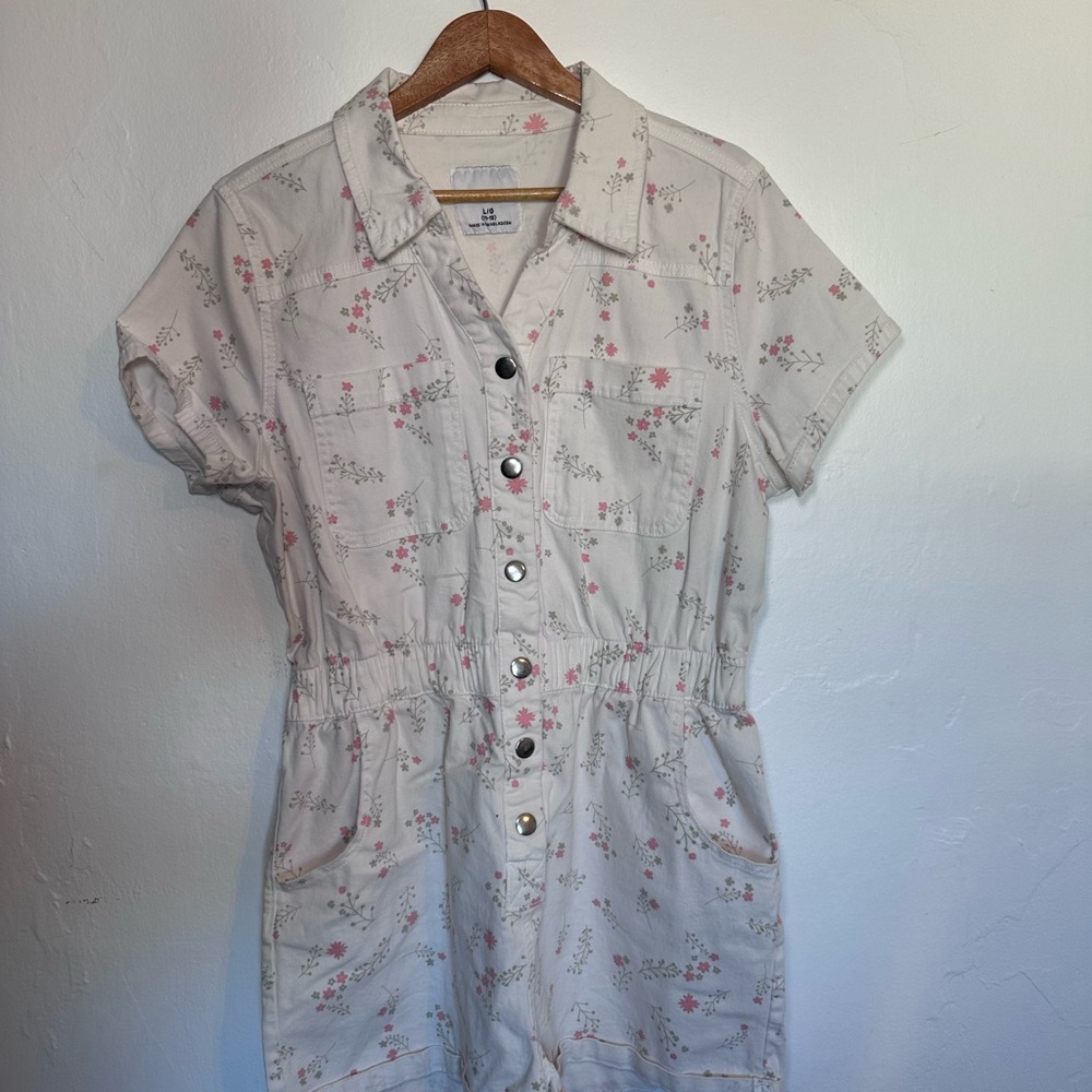 Celebrity Pink Floral Button-Up Jumpsuit